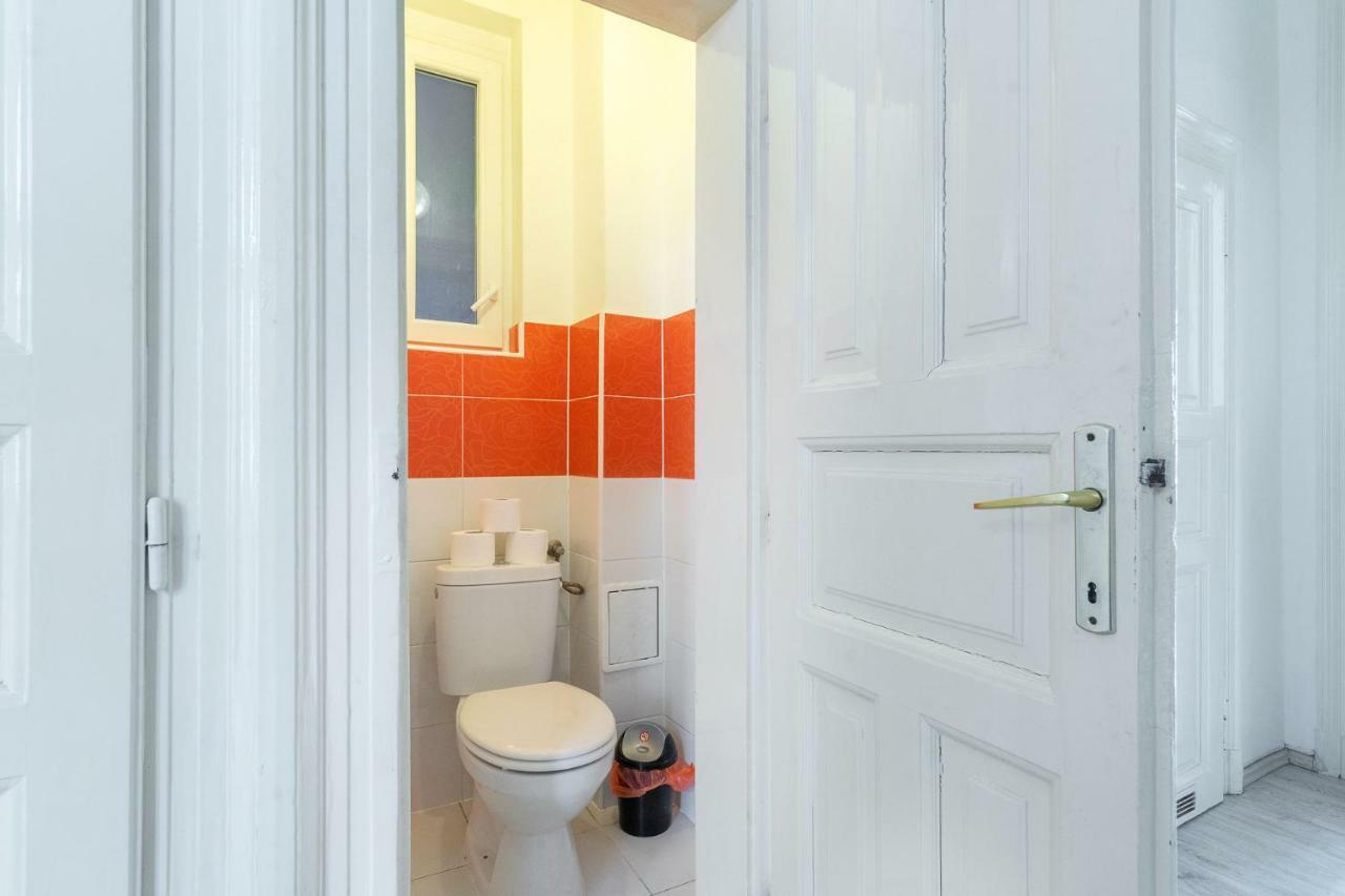 Izabella Home Budapest Exteriör bild